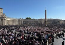 Погребение на папа Франциск