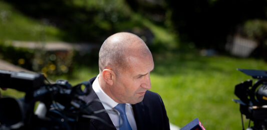 Румен Радев