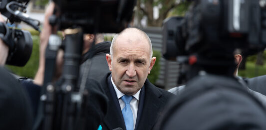 Румен Радев