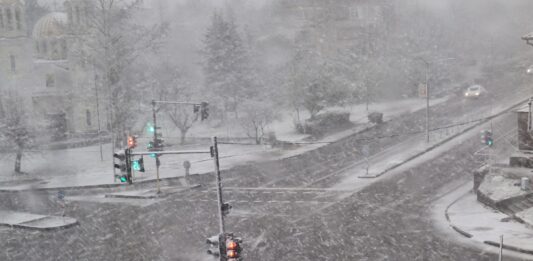 Снежната буря