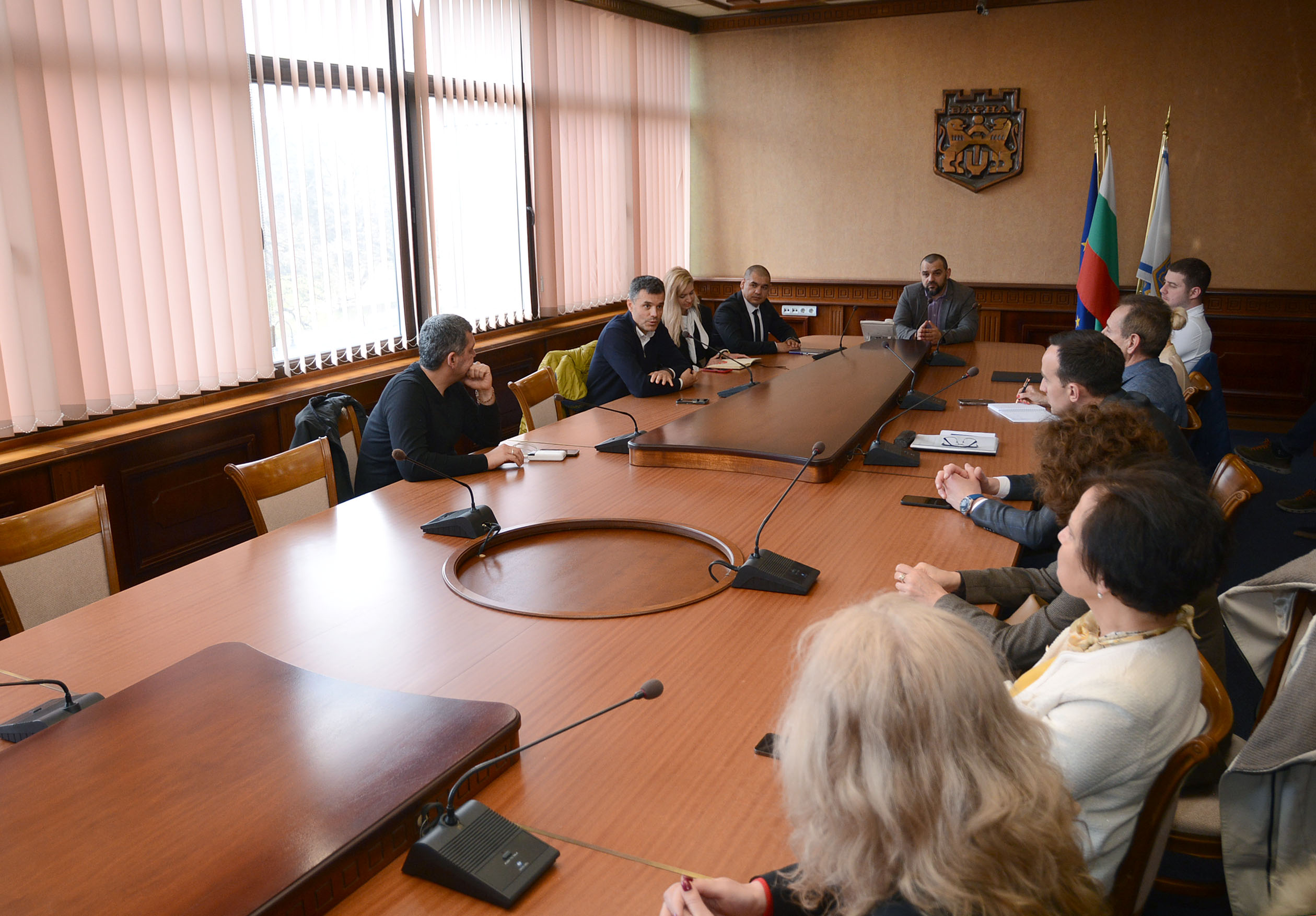 ръководствата на варненските училища и образователни институции РУО и