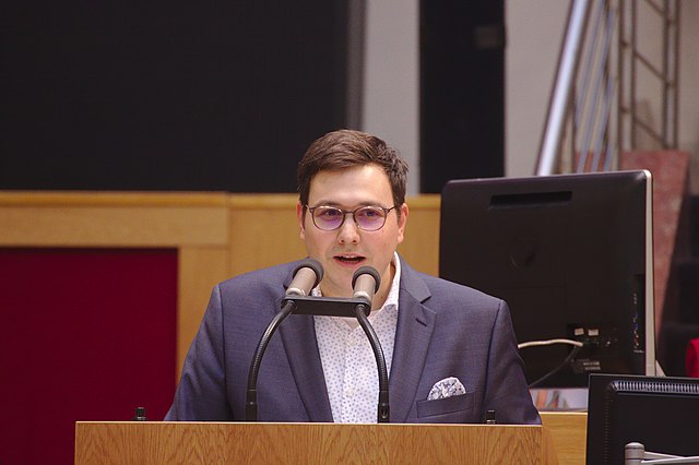 Ян Липавски