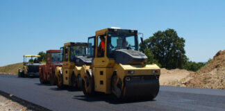 Започва ремонт