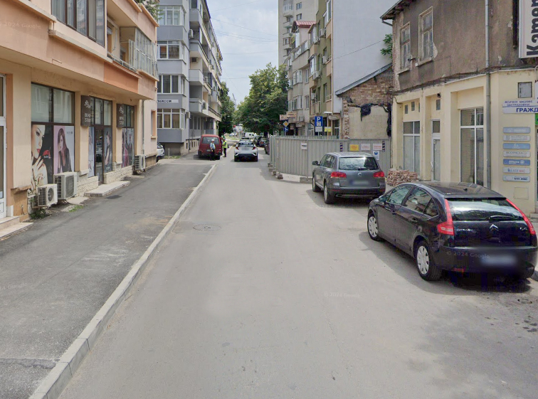 От 12 30 до 17 30 ч на 17 април движението на