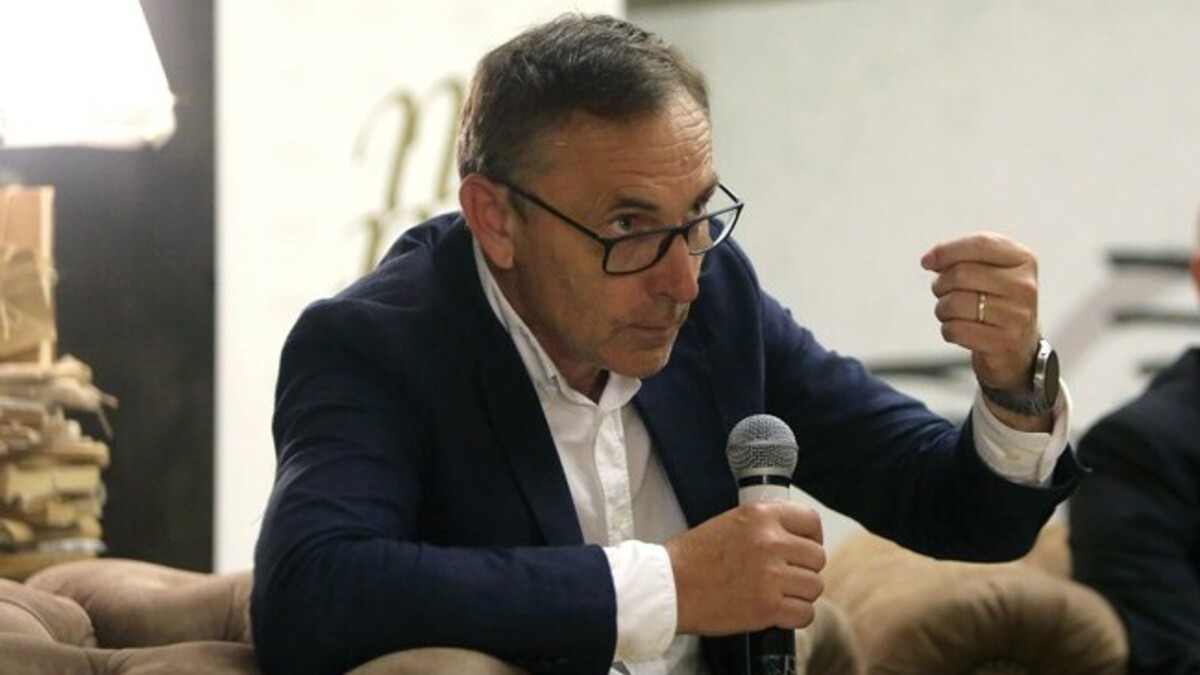 Починал е журналистът Асен Григоров Тъжната вест съобщиха негови близки