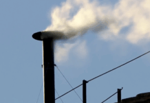 Бял дим над Ватикана