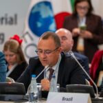 Иван Иванов