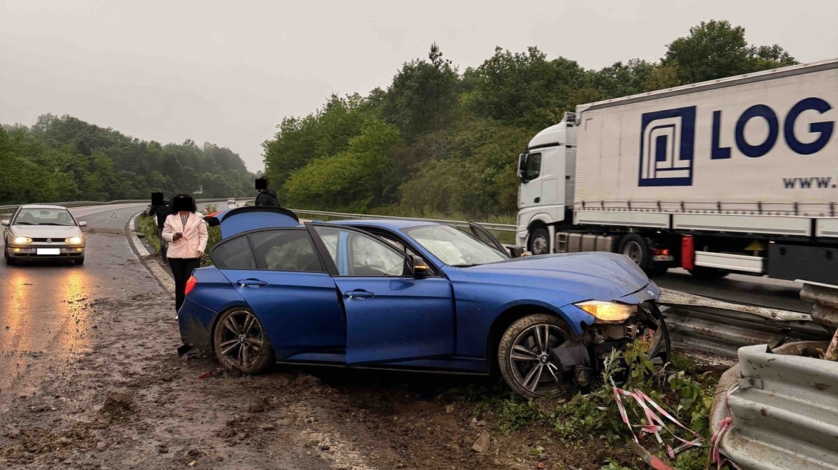Тежка катастрофа е възникнала на магистрала Хемус съобщиха от Произшествието