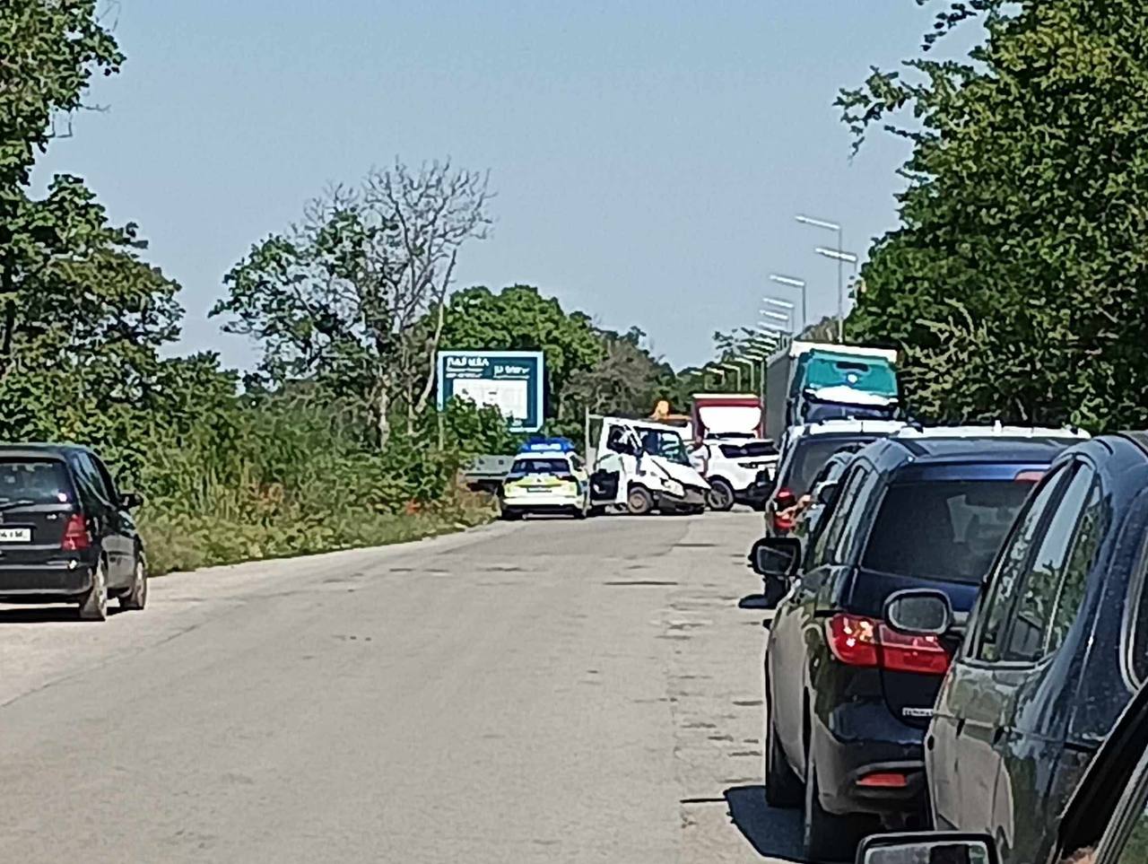 Зрелищна катастрофа е станала на Рогошко шосе в Пловдив този