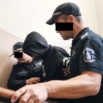 Конвоирът Иван Костов към съдебната зала