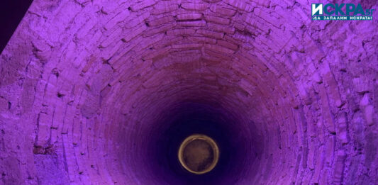 Кухата могила