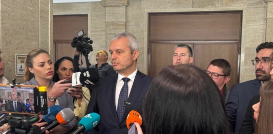 Лидерът на "Възраждане" Костадин Костадинов