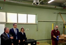 Министърът във ВМЗ-Сопот