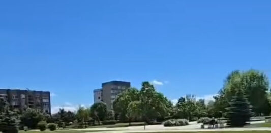 Обновяване на парк в Горна Оряховица