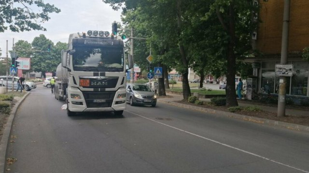 От 13 00 часа утре до 21 юни ще бъде ограничено