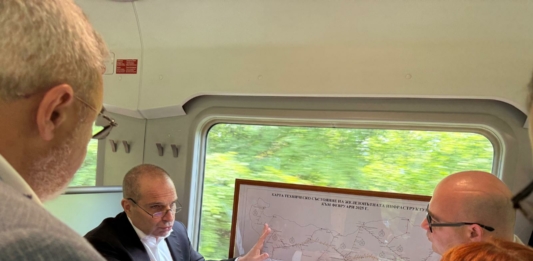 От 15 юни тръгват експресни влакове до Бургас и Варна