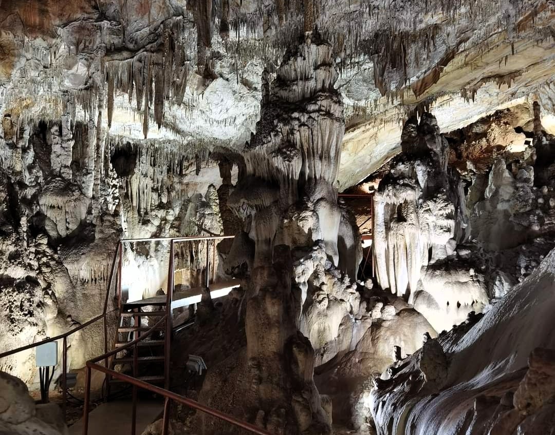 Отвори врати пещера Добростански бисер край Асеновград Днес на 1