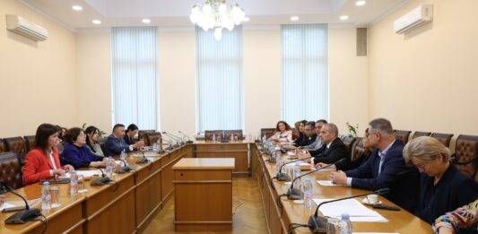 Работна среща между Гроздан Караджов и НСОРБ