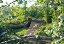 Разрушения след торнадото в Кентъки