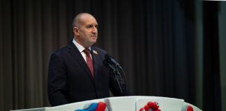 Румен Радев