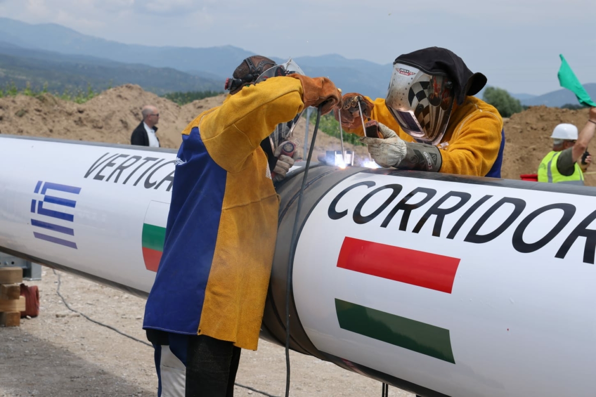 Вертикалният газов коридор е ключов енергиен проект който ще гарантира