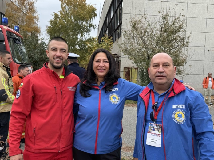 Веселина, Румен и Георги, по време на обученията им