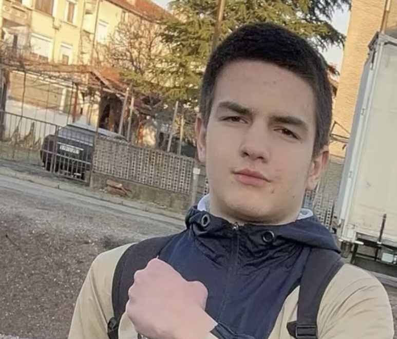 Тялото на 16 годишния Виктор е намерено в индустриалната зона на