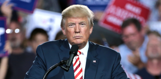 Доналд Тръмп