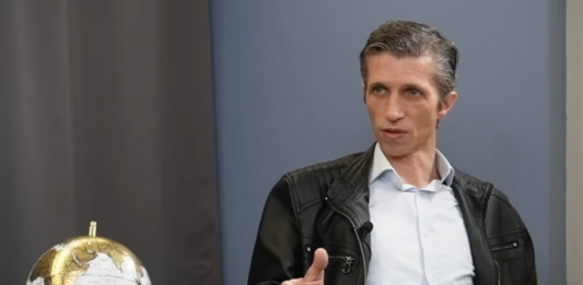 Доц. Григор Сарийски