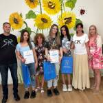 Младежи, върнали пари в Ихтиман