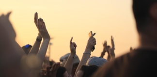 Хот, песен, лято 2025