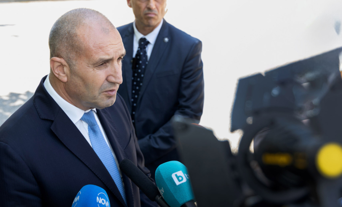 Румен Радев