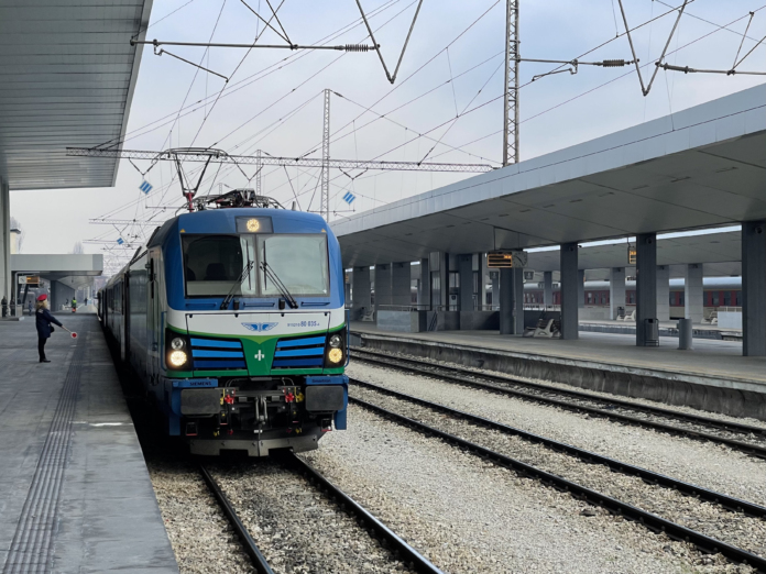 Три нови локомотива "Смартрон"