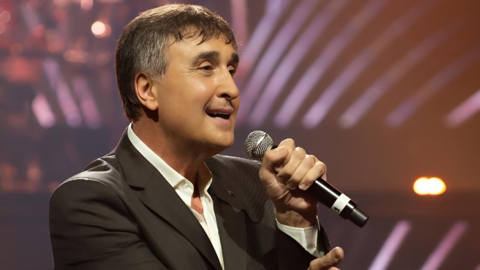 Веселин Маринов