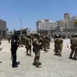 Войници от Националната гвардия на Калифорнийската армия