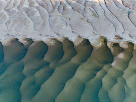 Оголените брегове на Дунав грай Русе. Снимката е от преподавател в катедра "Екология".