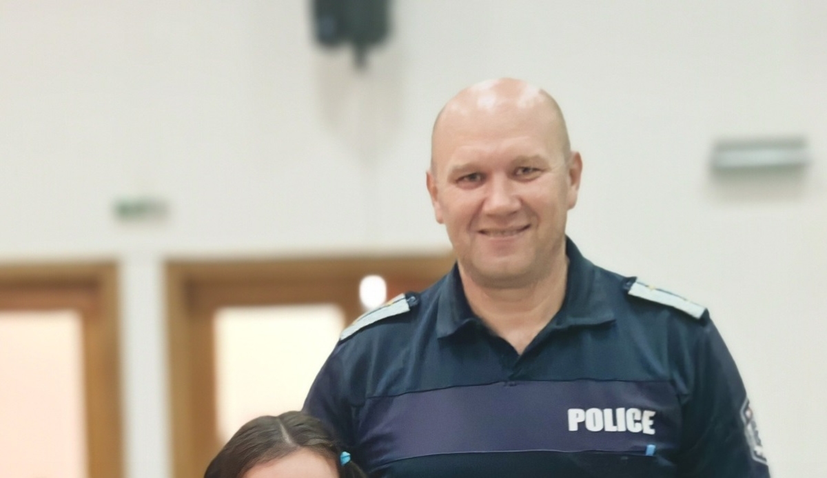 Полицейският инспектор към Районното управление в Габрово Алберт Михайлов бе