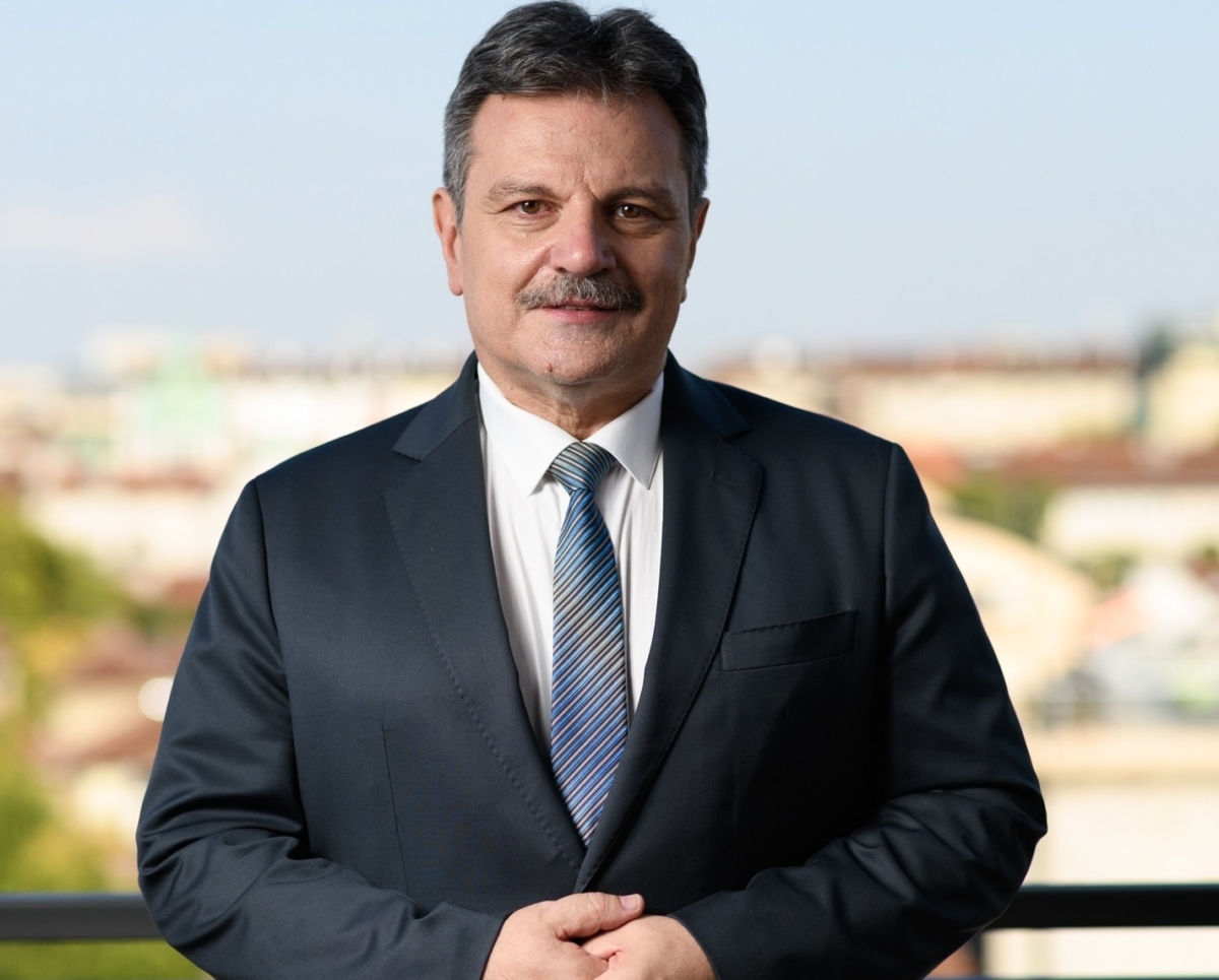 Спешно трябва да се реши проблемът с младите лекари и