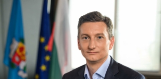 Иван Василев