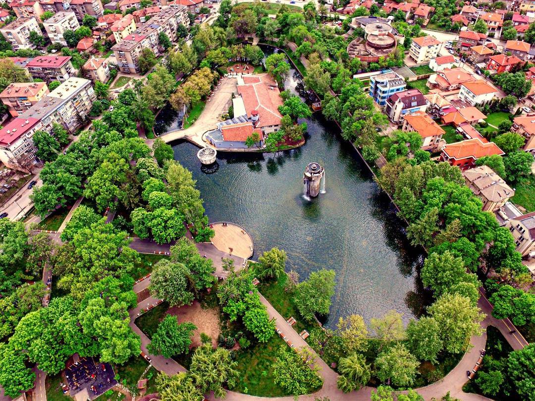 обяви началото на благоустройствени дейности в кварталите Огоста Пъстрина Изгрев