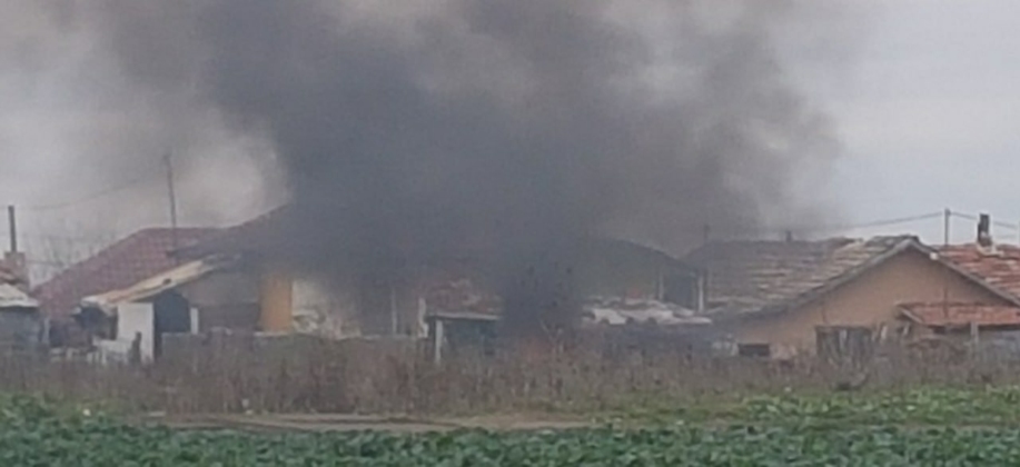 Палене на огън в кв. "Горно Езерово"