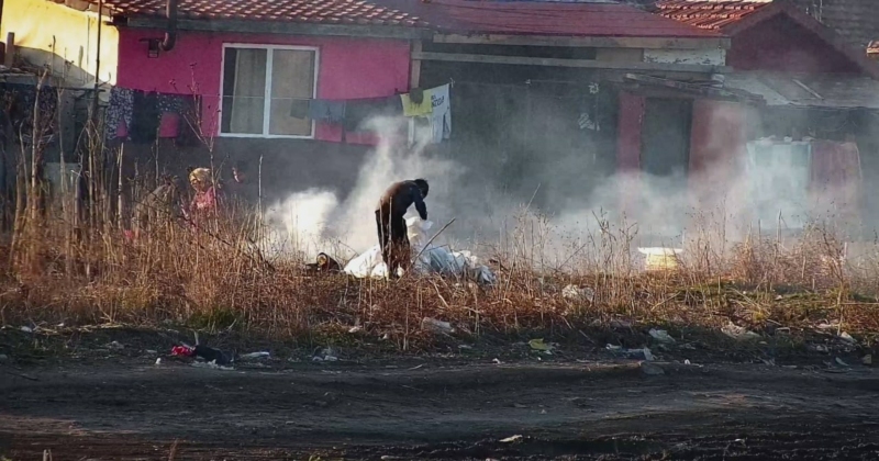 Палене на огън в кв. "Горно Езерово"
