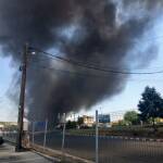 Цех за пластмаса гори в Средец, задействаха BG-ALERT заради опасен дим (ВИДЕО) Пожарът в Средец