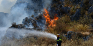 Пожари в Гърция
