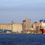 пристанището в Антверпен-Брюж