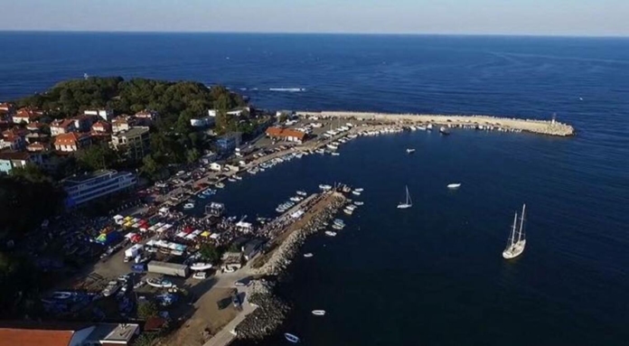 Пристанище в Царево Пристанище в Царево