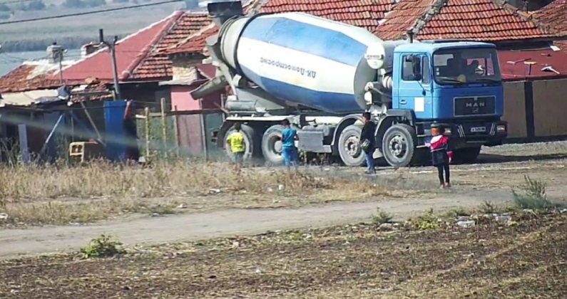 Строителство в кв. "Горно Езерово"