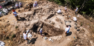 Разкопки на крепостта Урвич