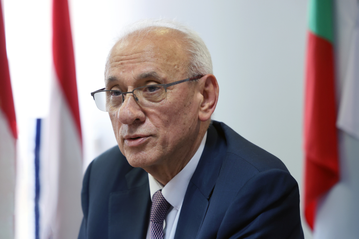 доц д р Силви Кирилов дм проведе среща с директорите на