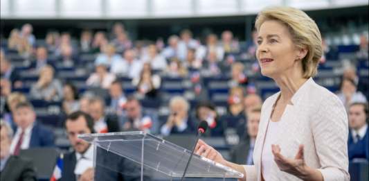 Урсула фон дер Лайен